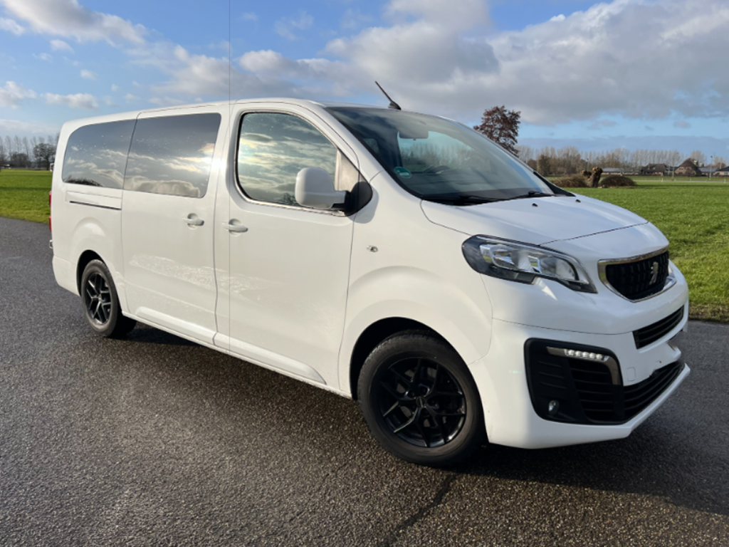 Peugeot Traveller 1.5 HDI Business - Diesel - Manuelle - 120 hp - 168.001 km